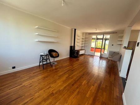 Location Maison 6 pièces 96m² - Photo 5
