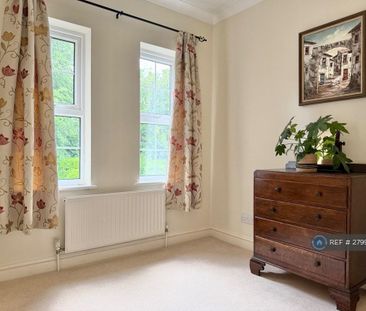 3 bedroom terraced house to rent - Photo 4
