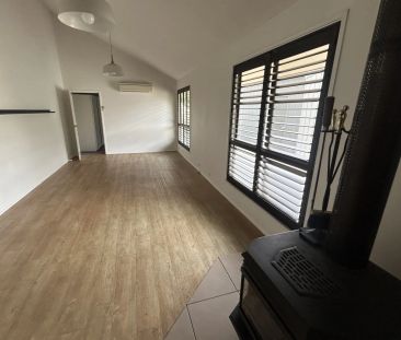 Unfurnished Waterfront Home | 12-Month Lease – Kalkite - Photo 2