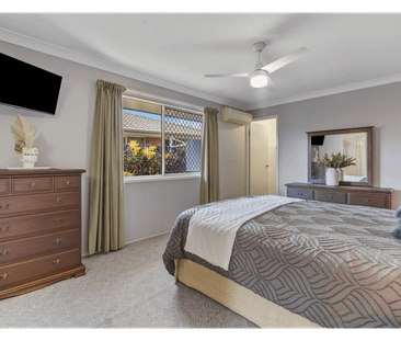 41 Crozier Crescent, Meadowbrook, Qld 4131 - Photo 3