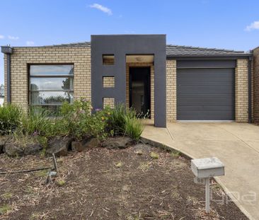 20 Shandeau Boardwalk, Melton West - Photo 1