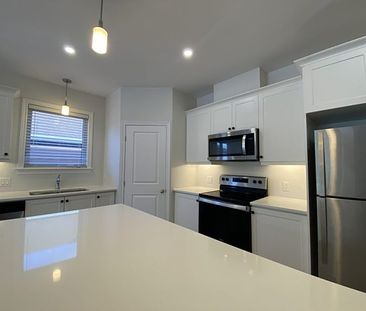 1-216 Mill Pond Place - Photo 3