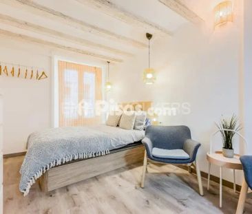 Piso en alquiler en El Raval - Photo 1