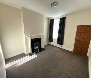Flat to rent on - Photo 5