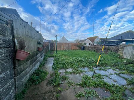 2 bedroom property to rent - Photo 2