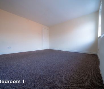 Room in a Shared House, Downham Way, BR1 - Photo 2