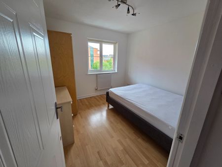 Room in a Shared Flat, Labrador Quay, M50 - Photo 3