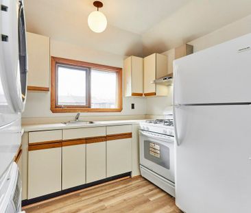 For Lease - 14 Harris Avenue Unit# Second Floor, Toronto, Ontario - Photo 5