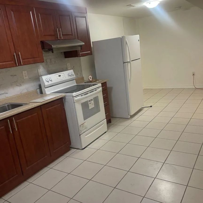 48 BANKVIEW CIRCLE - Photo 1