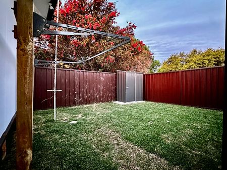 15 Offenbach Ave, Emerton NSW 2770 - House For Rent | Domain - Photo 5