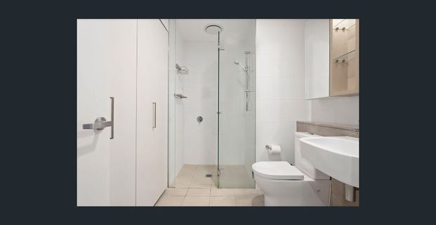 Exclusive One Bedroom + 1 Study room (7.68 sqm) Apartment in Convenient Location - Photo 1