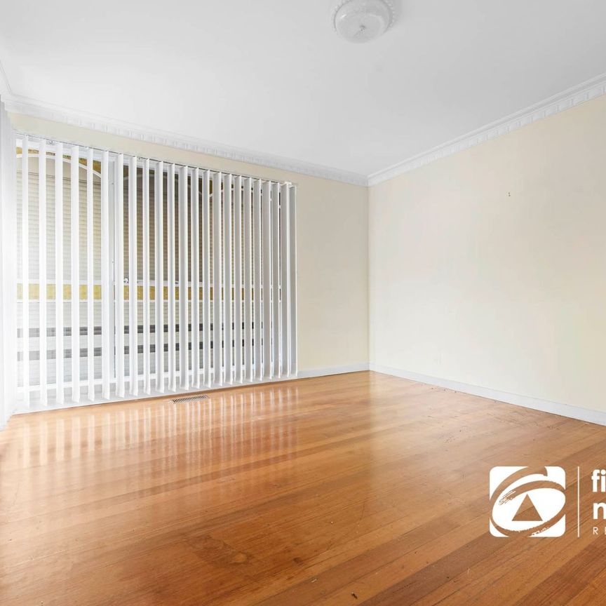 Spacious 3 Bedroom home with Self-Contained Bungalow - Photo 1