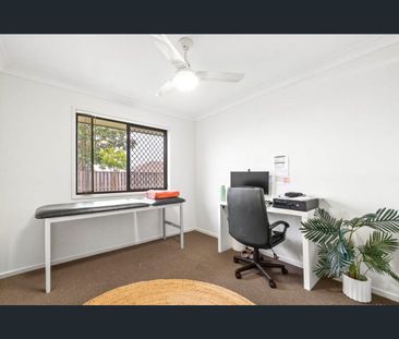 Spacious Family Home in Rosewood Awaits - Photo 3