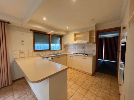 83 Isabella Street, Geelong West - Photo 5