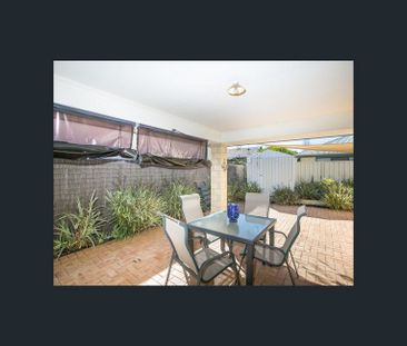 Beautifully presented 3 bedroom home - Photo 2