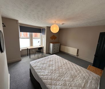 5 bedroom house - Photo 6