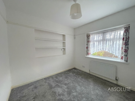 2 bed detached bungalow to rent in Barton Avenue, Paignton, TQ3 - Photo 3