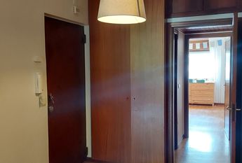 Simpático Apartamento T2 para Arrendamento junto à Foz do Douro