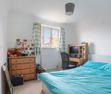 2 bedroom terraced house to rent - Photo 3