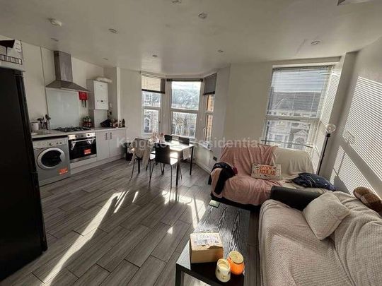 Colum Road, Cathays, CF10 - Photo 1