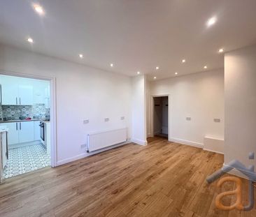 To Let – Studio Apartment, St. Lukes Road, Southport – Ground Floor - Photo 2