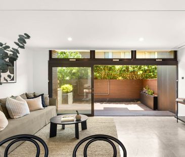 Modern Terrace in Prime Mayfield Location - Photo 4