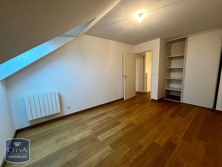 Location Appartement 4 pièces 79m² LISIEUX 14100 - Photo 4
