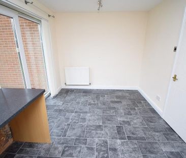 Holly Mede, Ossett - Photo 5