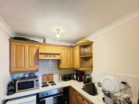 1 bedroom apartment to rent - Photo 3