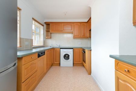 2 bedroom apartment to rent - Photo 4