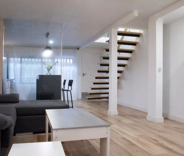 2-bedroom apartment for rent in Pueblo Nuevo, Madrid - Photo 3
