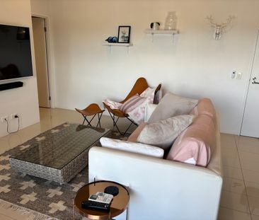 Broadbeach Waters - Photo 4