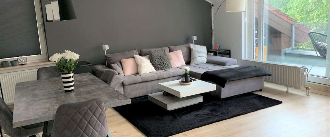 ~~ Stadtwohnung im Zentrum mit Blick in den Andre-Park !~~ - Photo 1