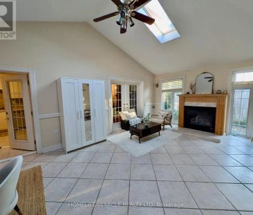 515 LOUIS DRIVE - Photo 1