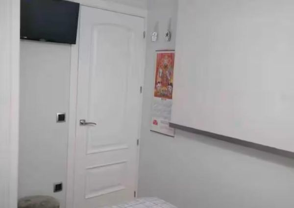 One-bedroom apartment for rent with parking and sea views – Albufereta, Alicante