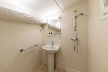 Location Appartement 1 pièce 14m² AGEN 47000 - Photo 4