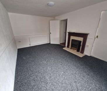 3 Bed Terraced House, Royston Close, NG2 - Photo 1