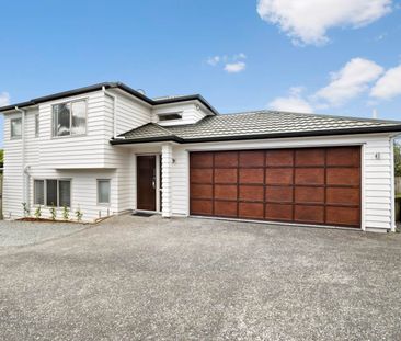 Spacious Family Home in Browns Bay - Photo 6