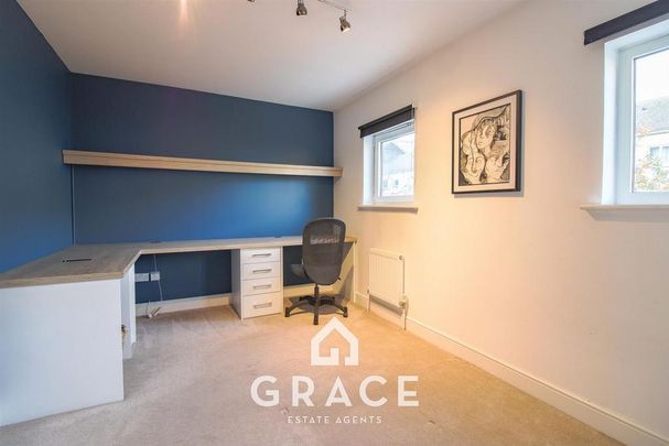 3 bedroom terraced house to rent - Photo 1