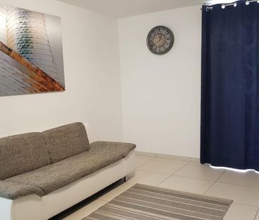Location Appartement 3 pièces 58m² LES ABYMES 97139 - Photo 2