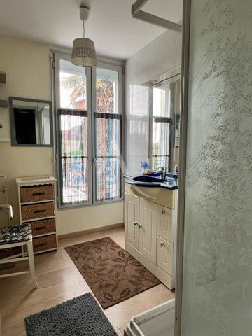 Location maison 3 pièces, 60.00m², Saintes - Photo 2