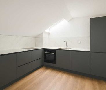 Frisch sanierte 2.5-Zi.-Dachwohnung mit Stil in Grenchen - Photo 4