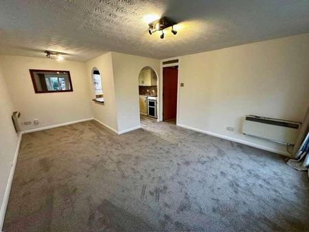 Broome Way, Banbury, OX16 - Photo 2