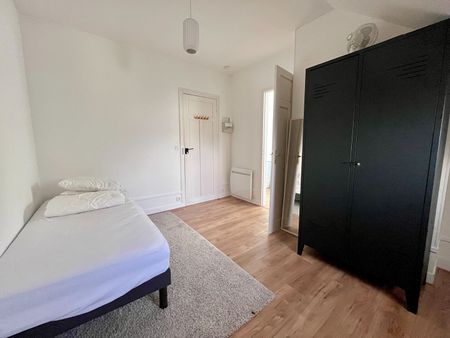 Location Appartement 3 pièces 40m² - Photo 5