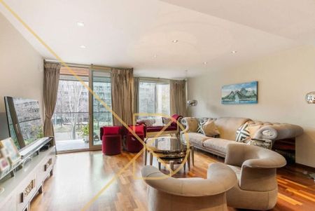 4 room luxury Apartment for rent in Barcelona, Catalonia - Foto 2