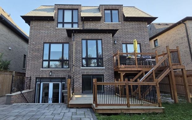 For Lease - 26 Moore Park Avenue, Toronto, Ontario - Photo 1