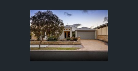 The Best in Baldivis! Pool Servicing Included! - Photo 4