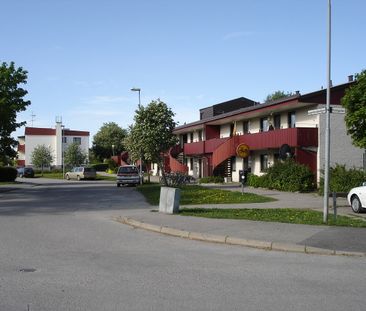 Lagerlundavägen 13 - Photo 1