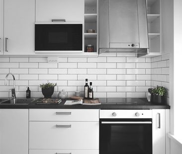 Drottninggatan 35 - Photo 2