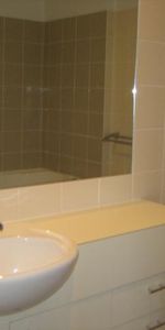 Two-Bedroom Living Set Above the Trees in Garran! - Photo 3